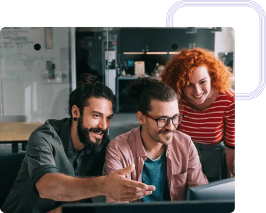 Nearshore-Softwareentwicklungsteam, das an einem Kundenprojekt arbeitet